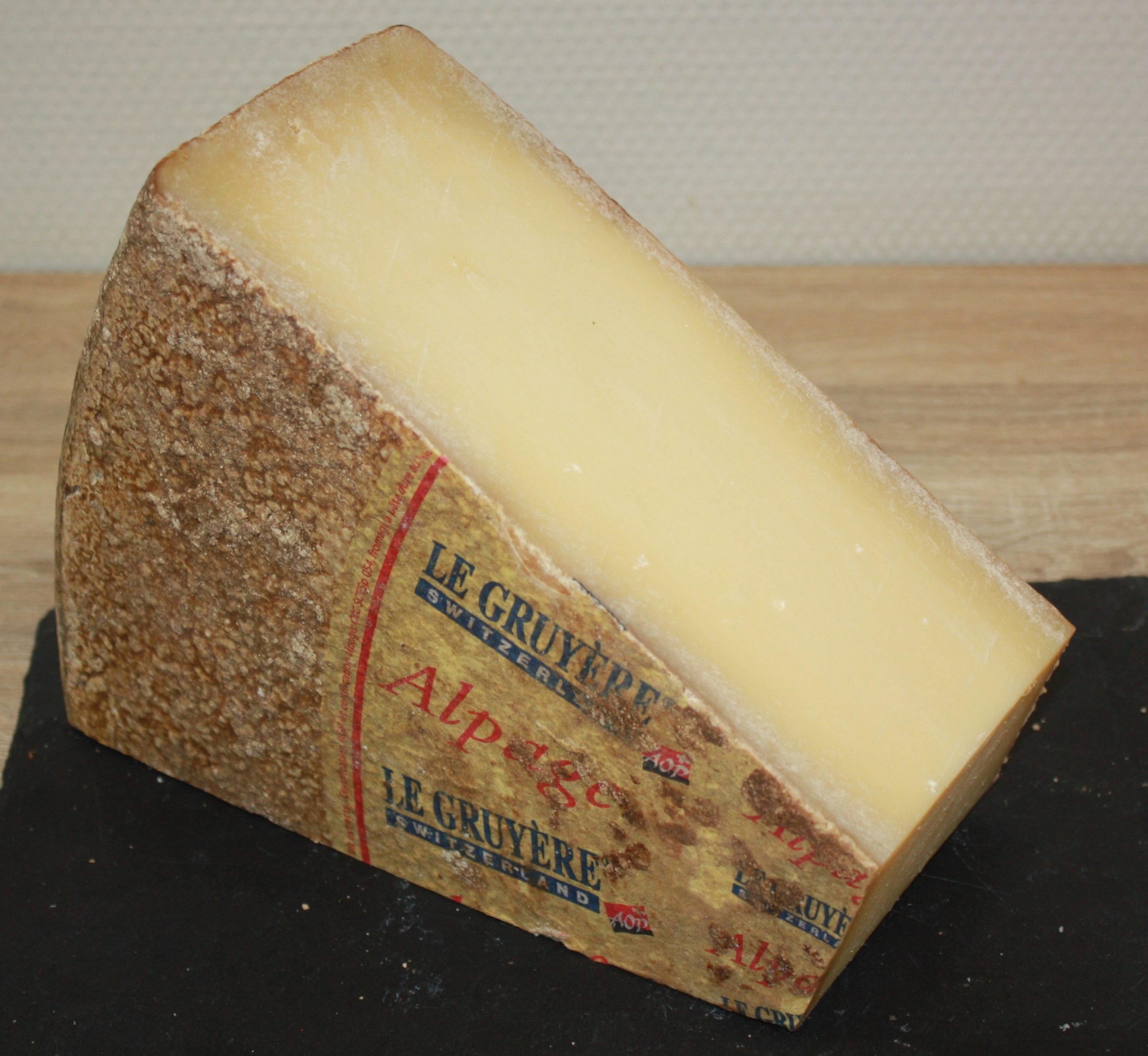 Gruyère suisse - LA FERME D'OBJAT, épicerie fine et fromagerie à